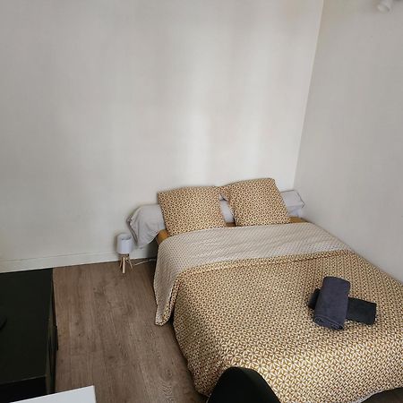 Chambre Dans Une Maison Partagee Neuilly-sur-Marne Buitenkant foto